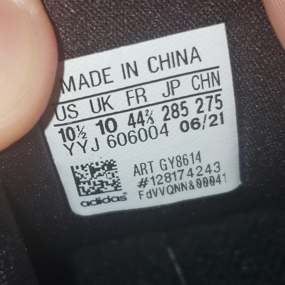 ADIDAS UltraBOOST 5.0 DNA Black MEN'S Sizes 9.5 & 10.5 New without Box - Picture 9 of 9